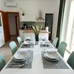 Porto Turistico E Fronte Mare Borgo Marino Sud