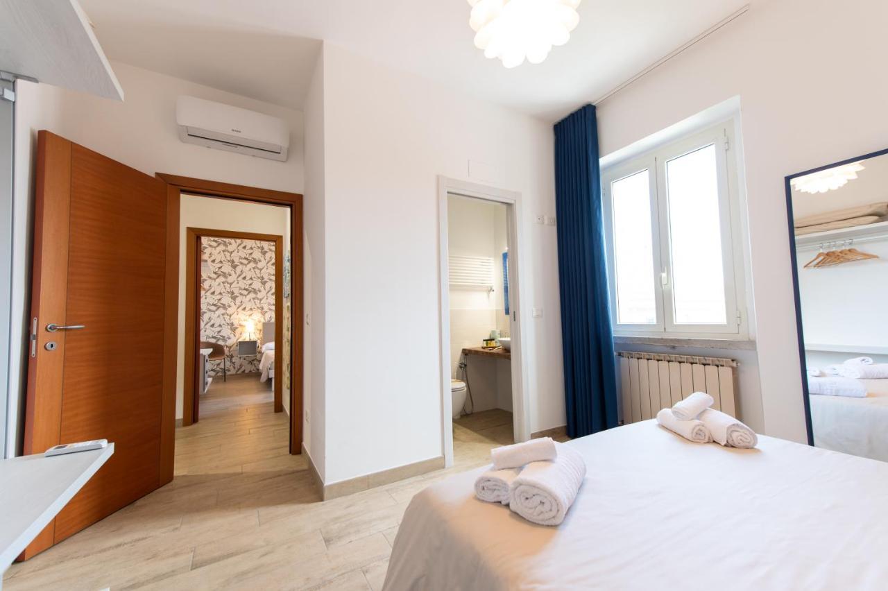 Porto Turistico E Fronte Mare Borgo Marino Sud Pescara
