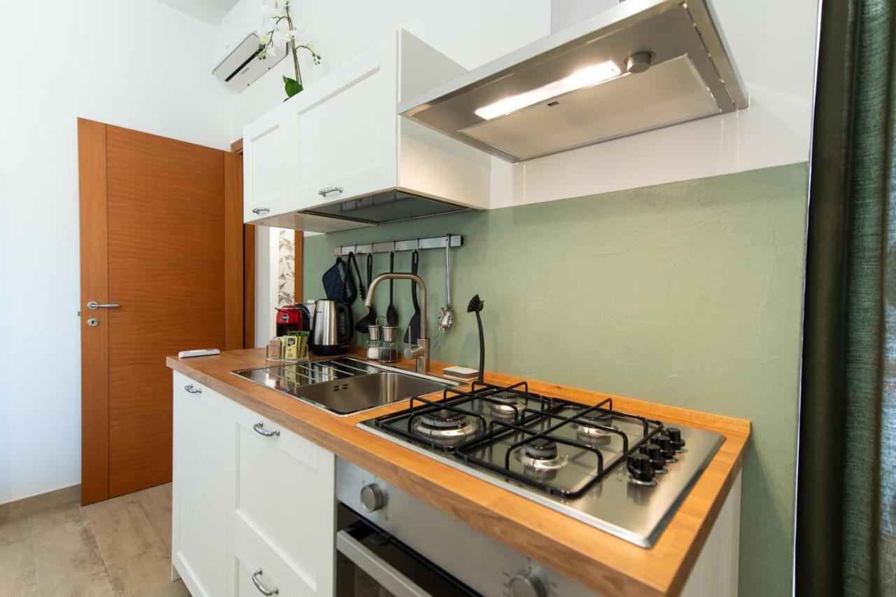 Apartment Porto Turistico E Fronte Mare Borgo Marino Sud *