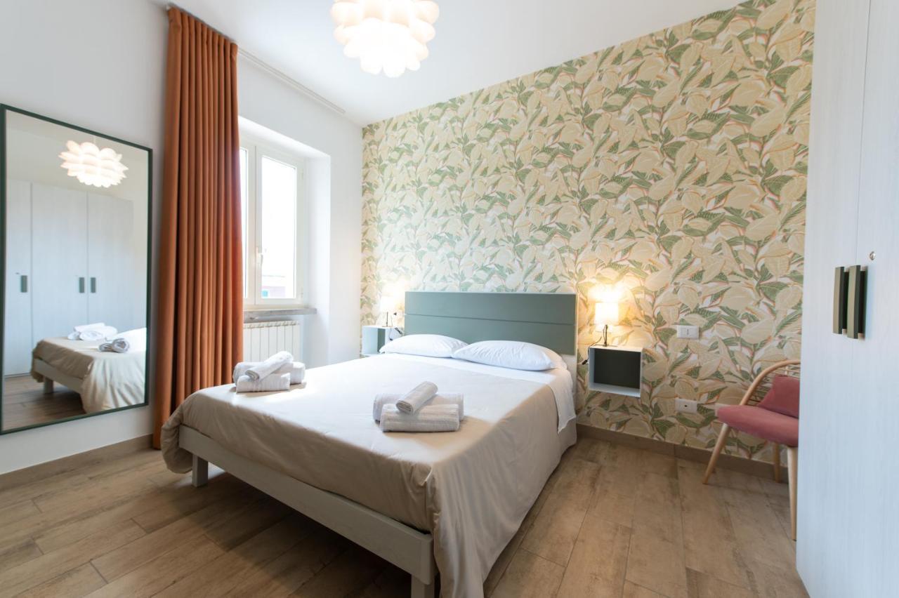 Apartment Porto Turistico E Fronte Mare Borgo Marino Sud *